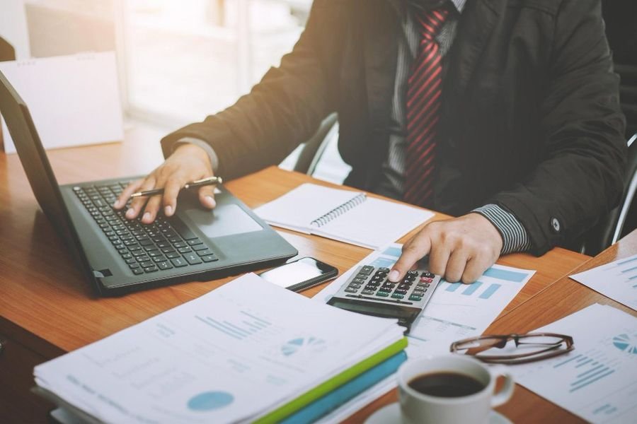 Bookkeeping & CFO: Gym Equipment Brand