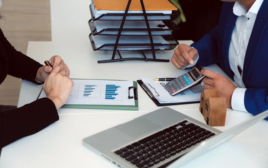 Bookkeeping & CFO: Sewing Tools Brand